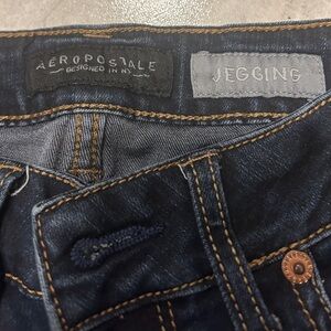 Aeropostale Blue Skinny Jegging Jeans - Size 2 Short/Court - EUC